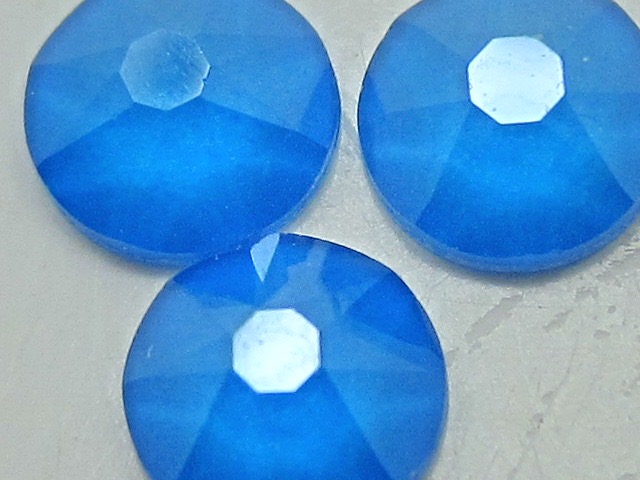 1 Gross 16ss NEON BLUE (maxima) LACQUER FLATBACK PRECIOSA Rhinestones